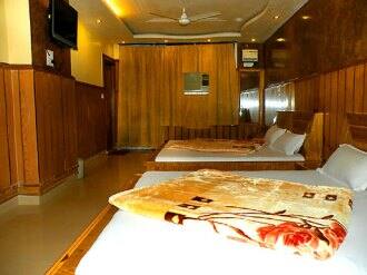 Hotel Maya Ji, Chintpurni 5